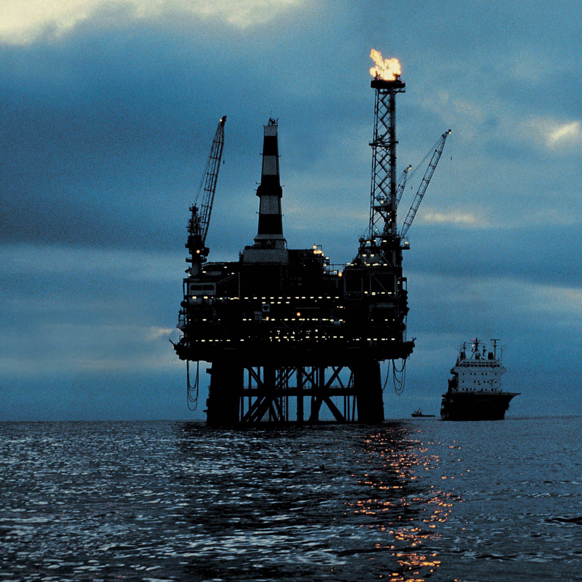 hazardgard-oilrig-blues_2000